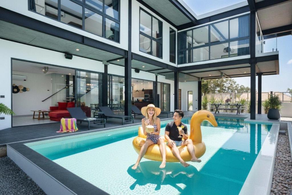 LUXURY 4BR Oxygen Pool Villa Near Nai Harn Beach - Sunset Garden 7 – Phuket